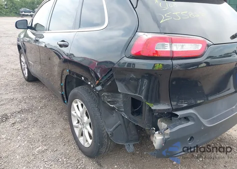 2015 Jeep Cherokee Latitude z USA, uszkodzony, nr VIN 1C4PJLCB1FW711271